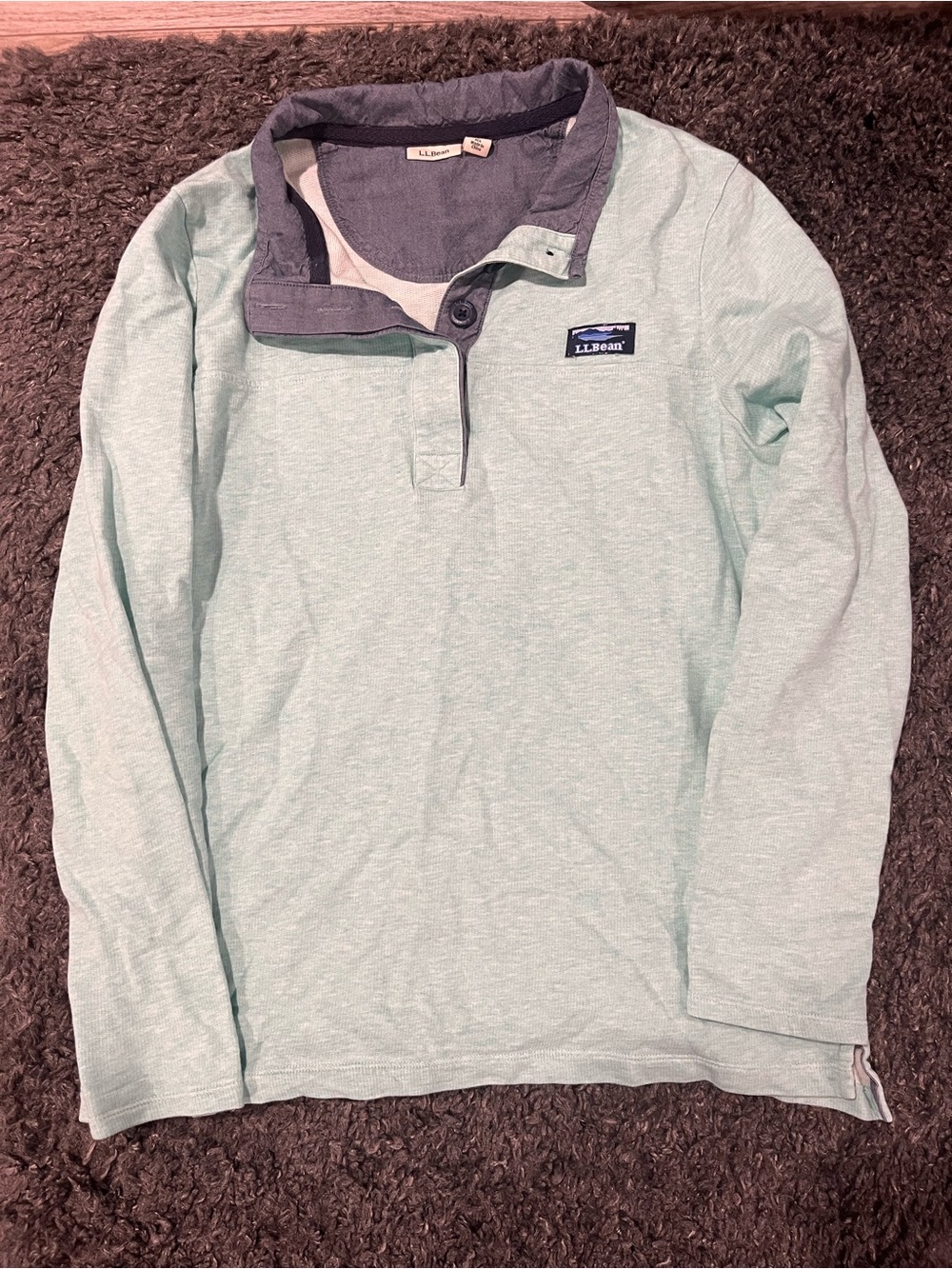 L.L. Bean Women’s Mint Green Pullover Shirt Size Large